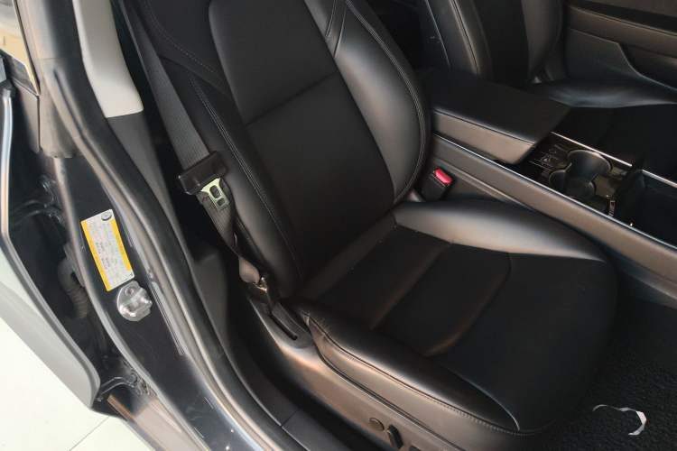 Used Tesla Model 3 2020 Revised Version Standard Range Rear-Wheel Drive – Upgraded Edition Right Front Seat