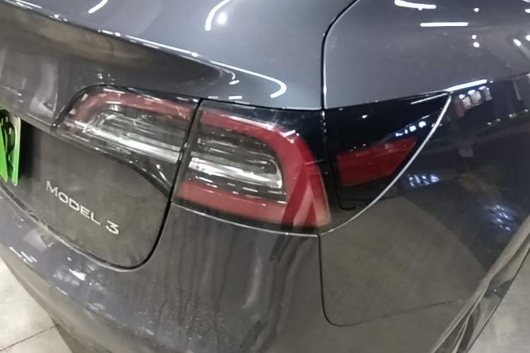 Used Tesla Model 3 2020 Refreshed Version Long-Range Rear-Wheel Drive Right Rear Taillight