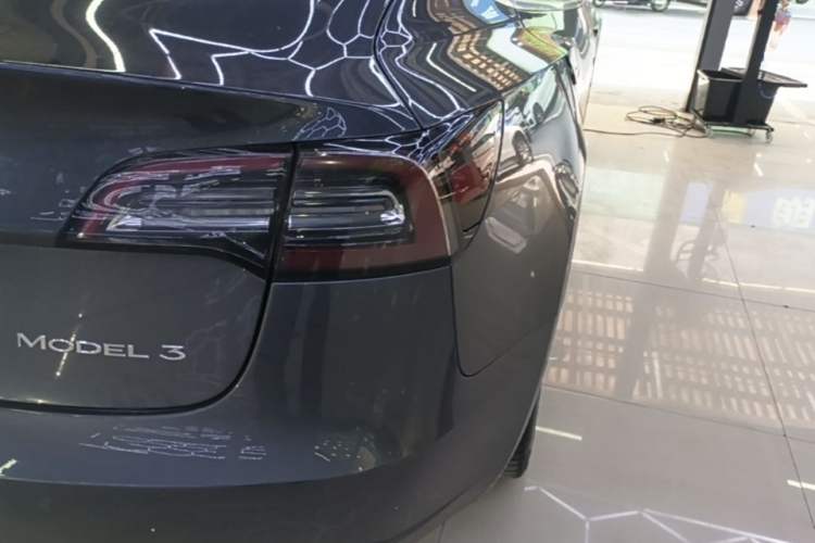 Used Tesla Model 3 2020 Standard Range Rear-Wheel Drive Upgraded Version Right Rear Taillight