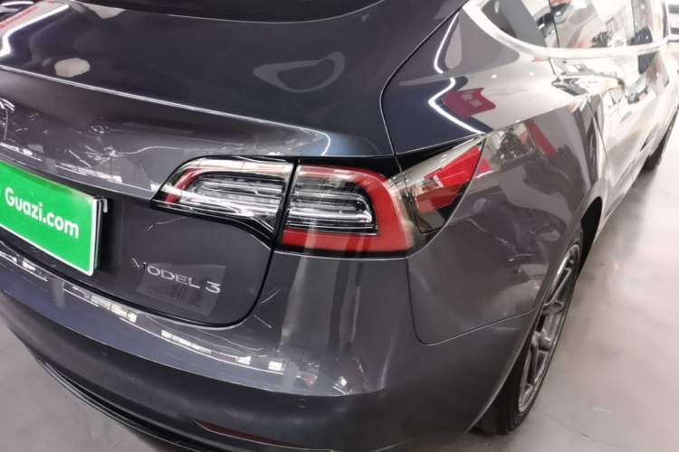 Used Tesla Model 3 2020 Revised Version Standard Range Rear-Wheel Drive – Upgraded Edition Right Rear Taillight