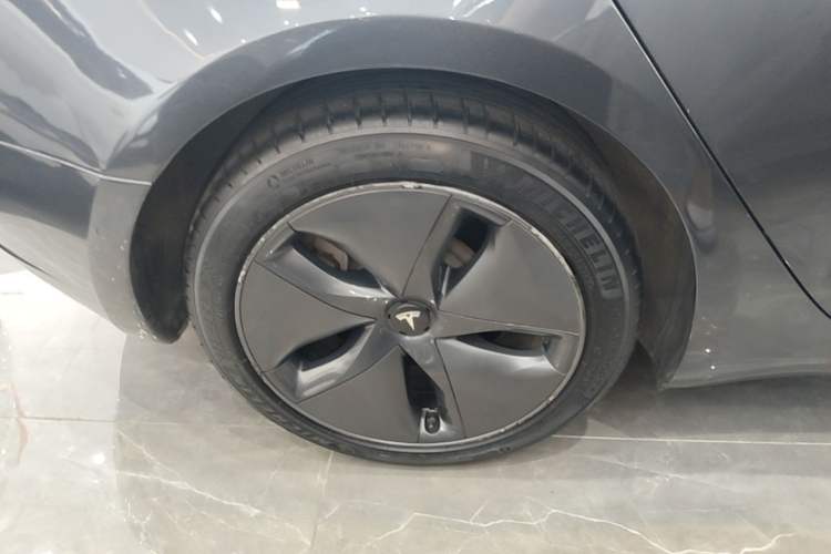 Used Tesla Model 3 2020 Standard Range Rear-Wheel Drive Upgraded Version Right Rear Wheel Hub