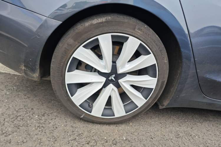 Used Tesla Model 3 2020 Standard Range Rear-Wheel Drive Upgraded Version Right Rear Wheel Hub