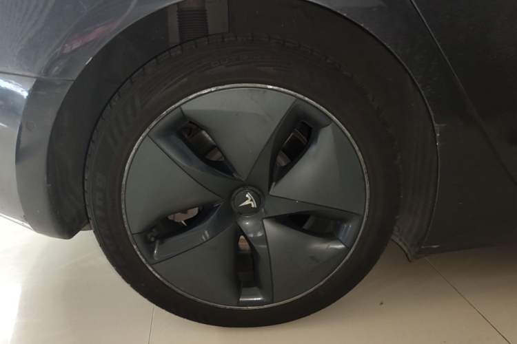 Used Tesla Model 3 2020 Refreshed Version Long-Range Rear-Wheel Drive Right Rear Wheel Hub