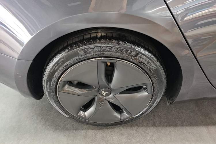 Used Tesla Model 3 2020 Standard Range Rear-Wheel Drive Upgraded Version Right Rear Wheel Hub