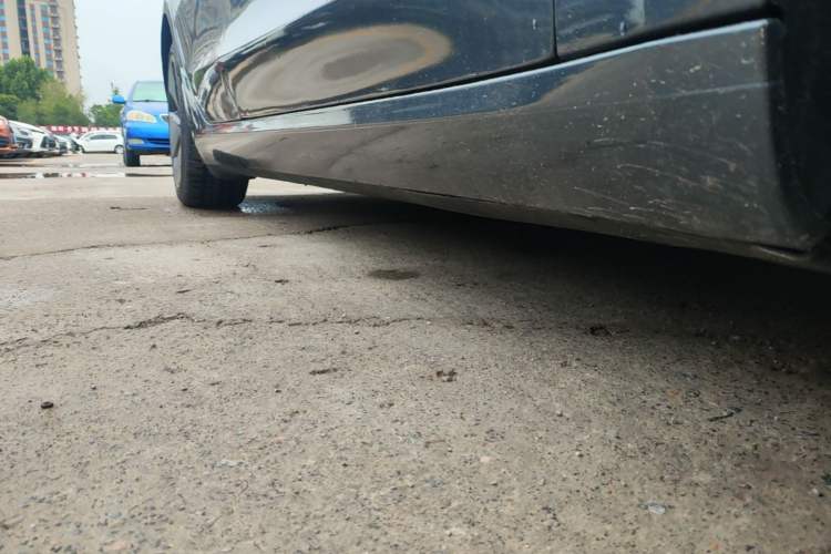 Used Tesla Model 3 2020 Refreshed Version Long-Range Rear-Wheel Drive Right Side Sill