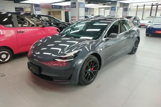 Ojetý Tesla Model 3 2020 Refreshed Version Long-Range Rear-Wheel Drive