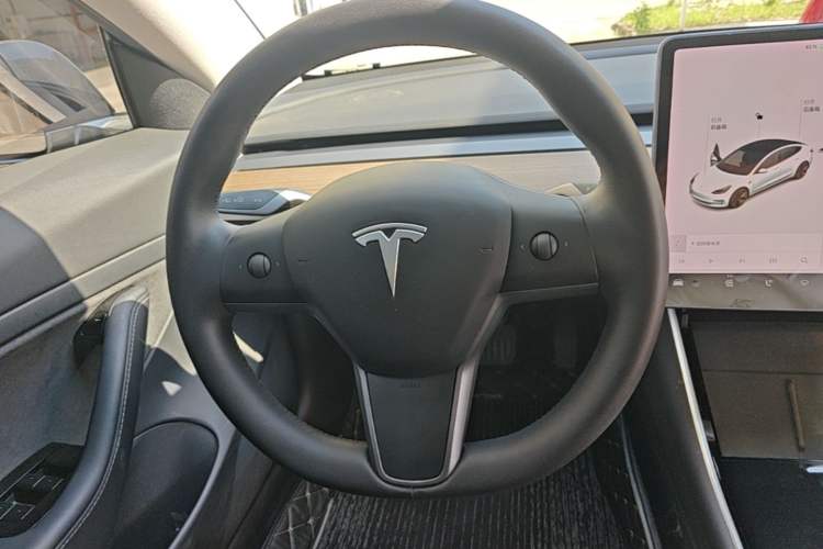 Used Tesla Model 3 2020 Revised Version Standard Range Rear-Wheel Drive – Upgraded Edition Steering Wheel