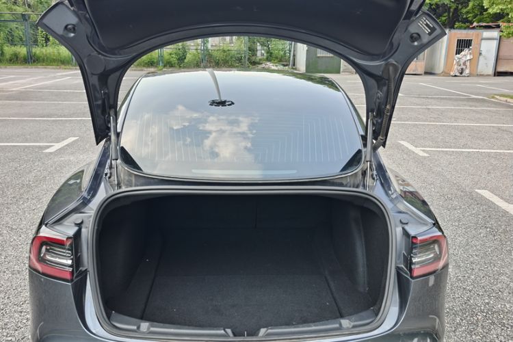 Used Tesla Model 3 2020 Revised Version Standard Range Rear-Wheel Drive – Upgraded Edition Trunk
