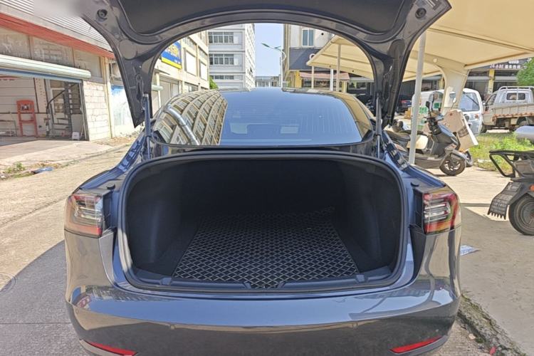 Used Tesla Model 3 2020 Revised Version Standard Range Rear-Wheel Drive – Upgraded Edition Trunk