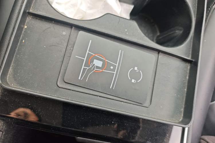 Used Tesla Model 3 2020 Long-Range Rear-Wheel-Drive Version Vehicle Key