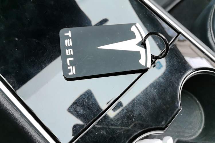 Used Tesla Model 3 2020 Refreshed Version Long-Range Rear-Wheel Drive Vehicle Key