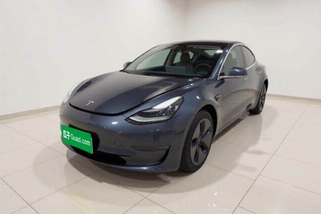 Używany Tesla Model 3 2020 Long-Range Rear-Wheel-Drive Version
