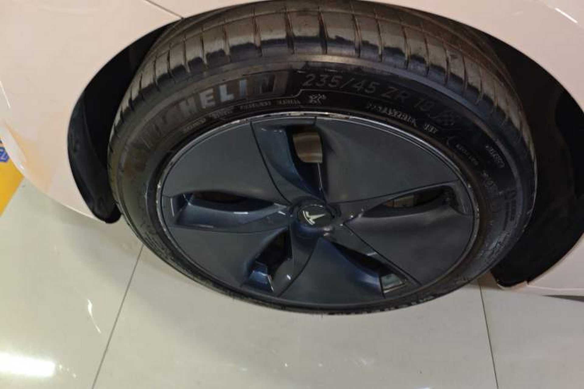 Used Tesla Model 3 2020 Standard Range Rear-Wheel Drive Upgraded Version Exterior 4