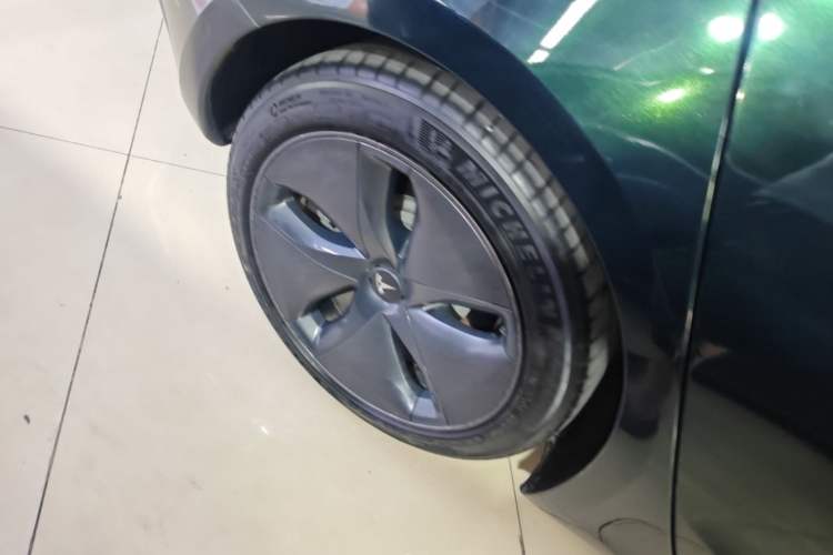 Used Tesla Model 3 2020 Revised Version Standard Range Rear-Wheel Drive – Upgraded Edition Exterior 5