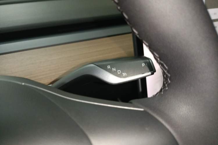 Used Tesla Model 3 2020 Revised Version Standard Range Rear-Wheel Drive – Upgraded Edition Gear Lever
