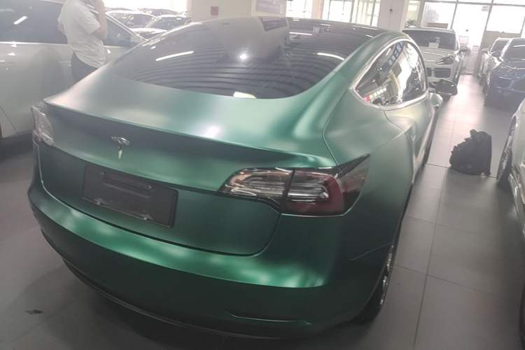 Used Tesla Model 3 2020 Refreshed Version Long-Range Rear-Wheel Drive Rear Right 45 Deg