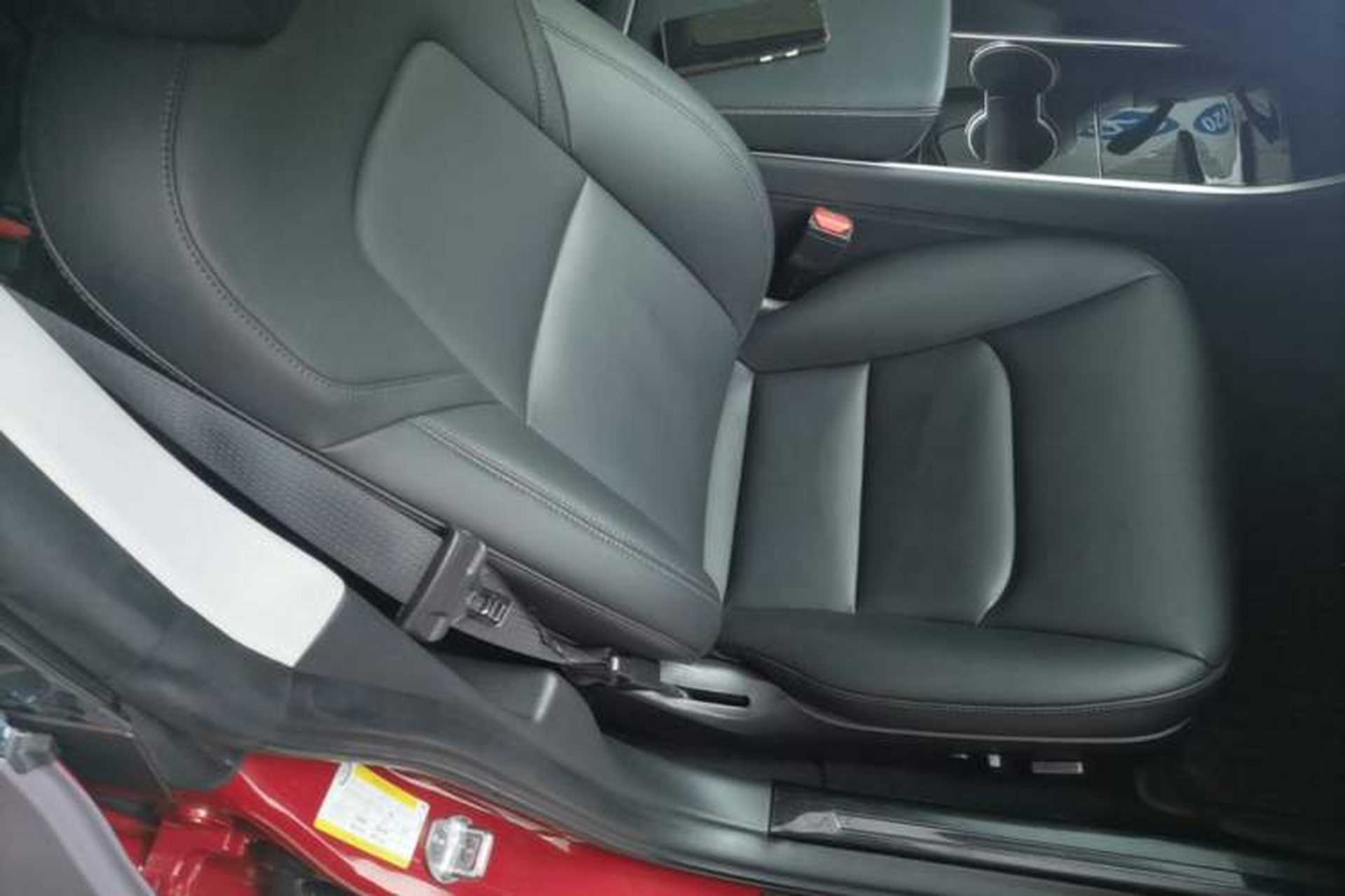 Used Tesla Model 3 2020 Standard Range Rear-Wheel Drive Upgraded Version Right Front Seat
