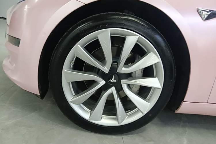 Used Tesla Model 3 2020 Refreshed Version Long-Range Rear-Wheel Drive Left Front Wheel Hub
