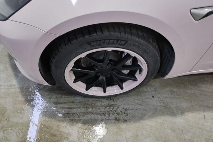 Used Tesla Model 3 2020 Standard Range Rear-Wheel Drive Upgraded Version Left Front Wheel Hub