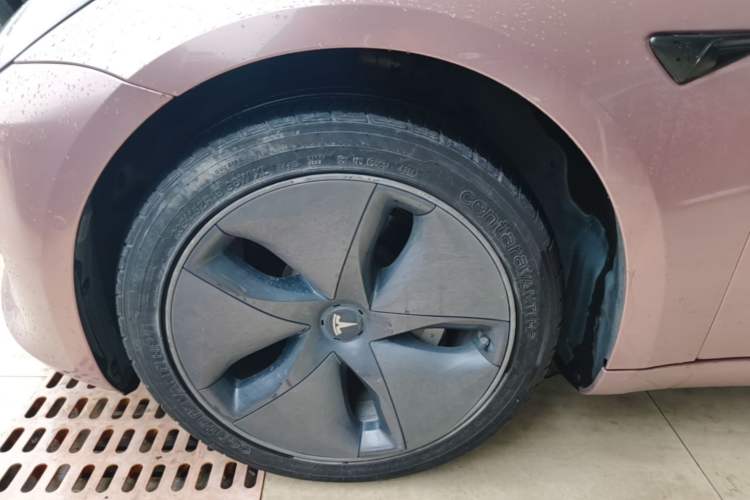 Used Tesla Model 3 2020 Revised Version Standard Range Rear-Wheel Drive – Upgraded Edition Left Front Wheel Hub