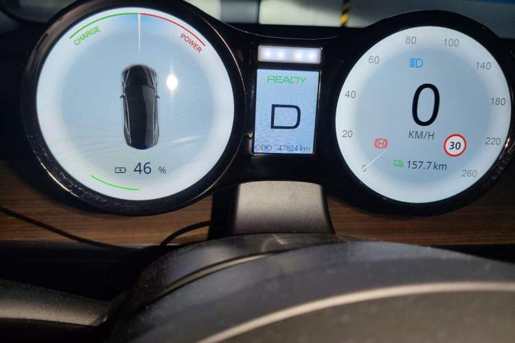 Used Tesla Model 3 2020 Standard Range Rear-Wheel Drive Upgraded Version Odometer Close Up