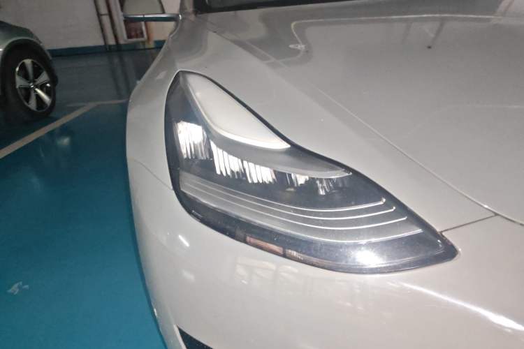 Used Tesla Model 3 2020 Standard Range Rear-Wheel Drive Upgraded Version Right Front Headlight
