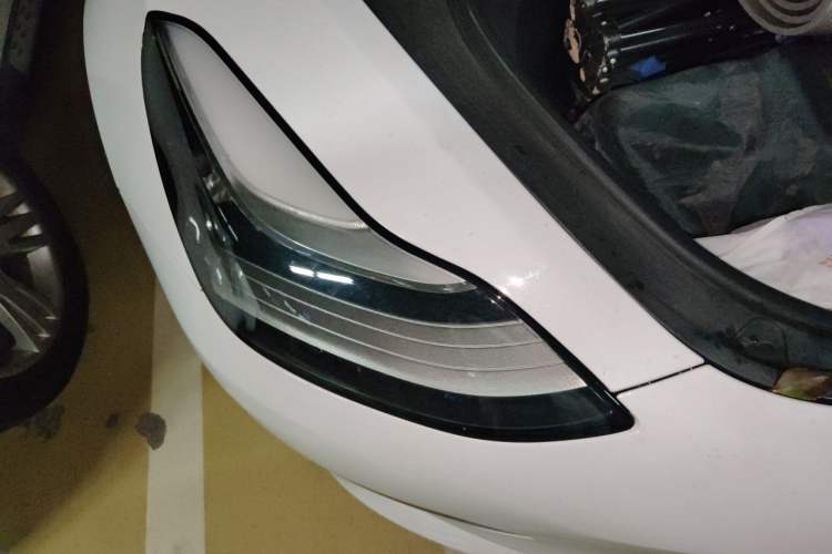 Used Tesla Model 3 2020 Standard Range Rear-Wheel Drive Upgraded Version Right Front Headlight