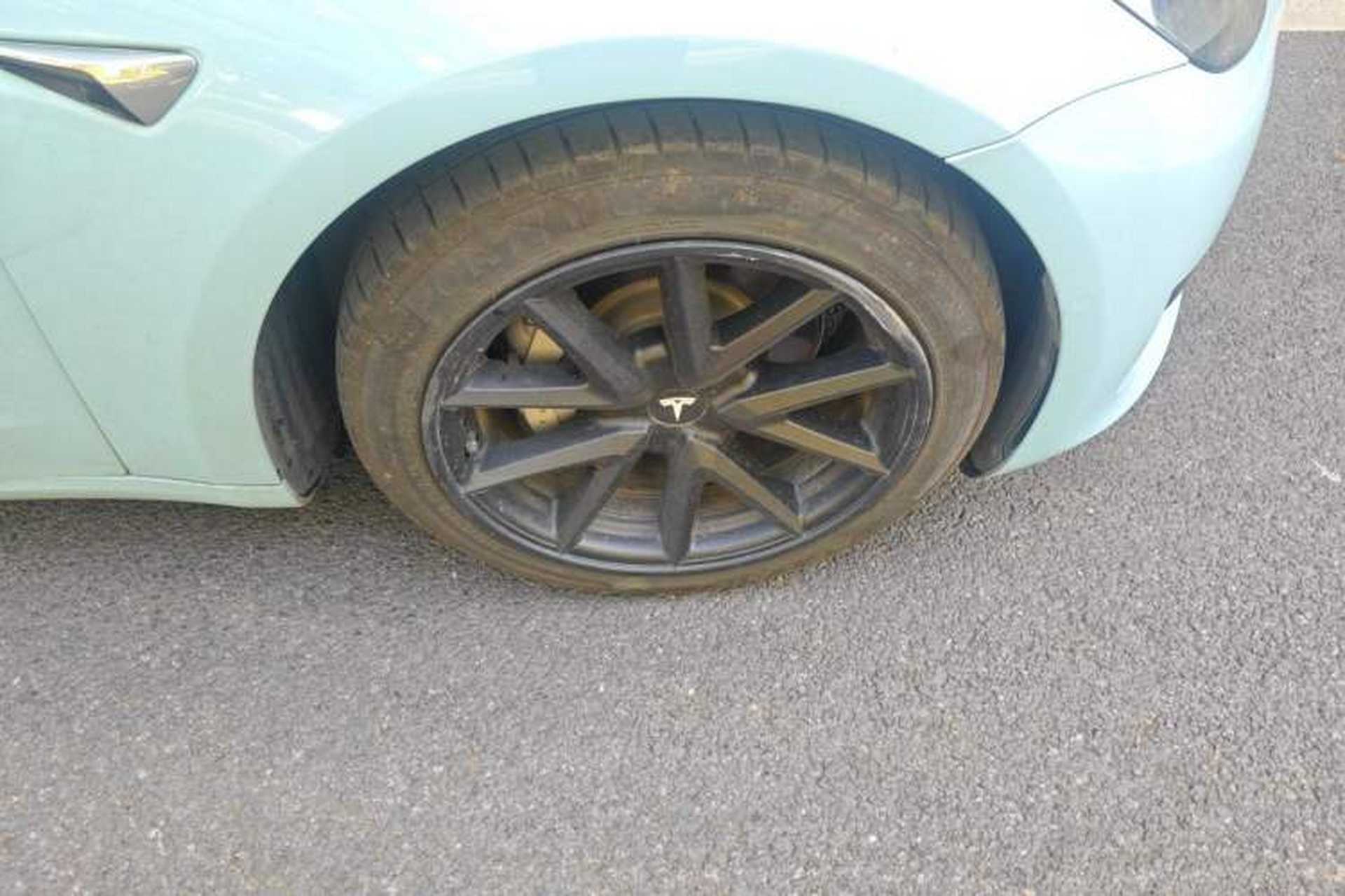 Used Tesla Model 3 2020 Standard Range Rear-Wheel Drive Upgraded Version Right Front Wheel Hub
