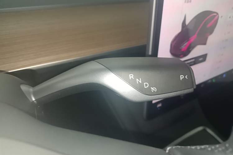 Used Tesla Model 3 2020 Revised Version Standard Range Rear-Wheel Drive – Upgraded Edition Gear Lever