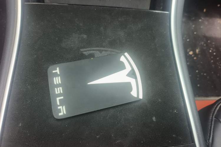 Used Tesla Model 3 2020 Refreshed Version Long-Range Rear-Wheel Drive Interior 1