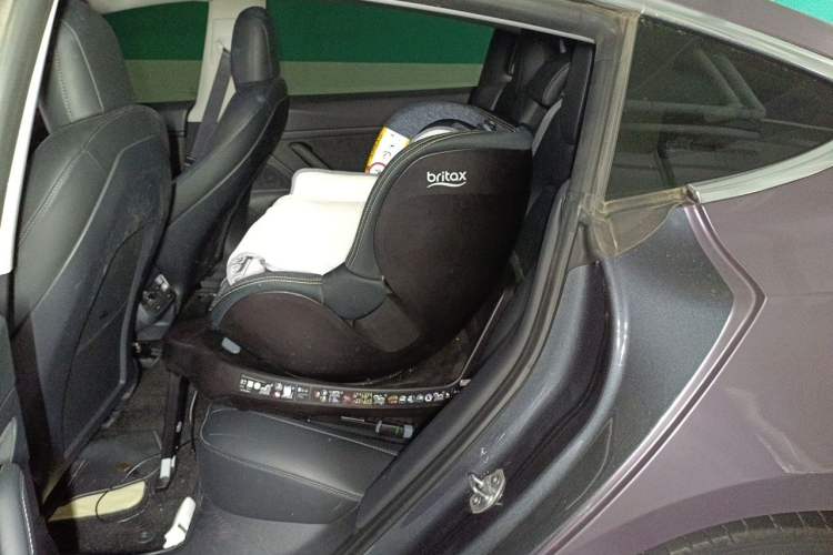Used Tesla Model 3 2020 Refreshed Version Long-Range Rear-Wheel Drive Left Rear Seat