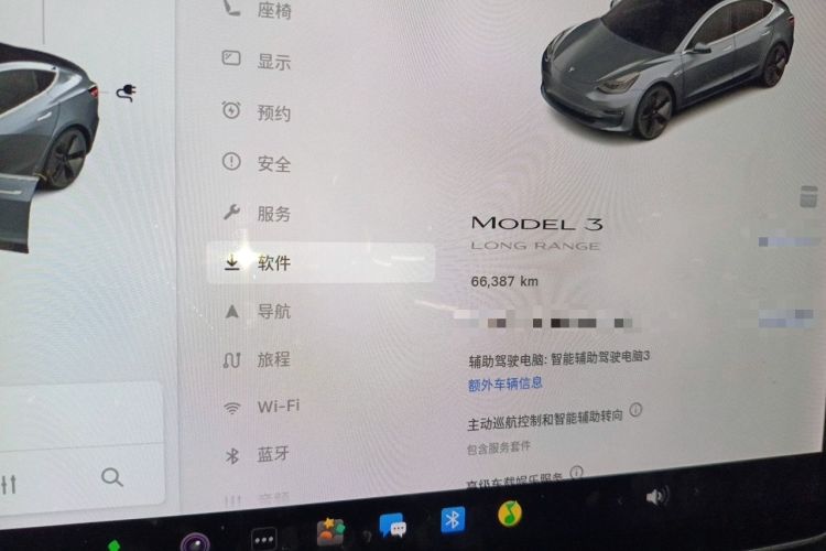 Used Tesla Model 3 2020 Refreshed Version Long-Range Rear-Wheel Drive Odometer Close Up