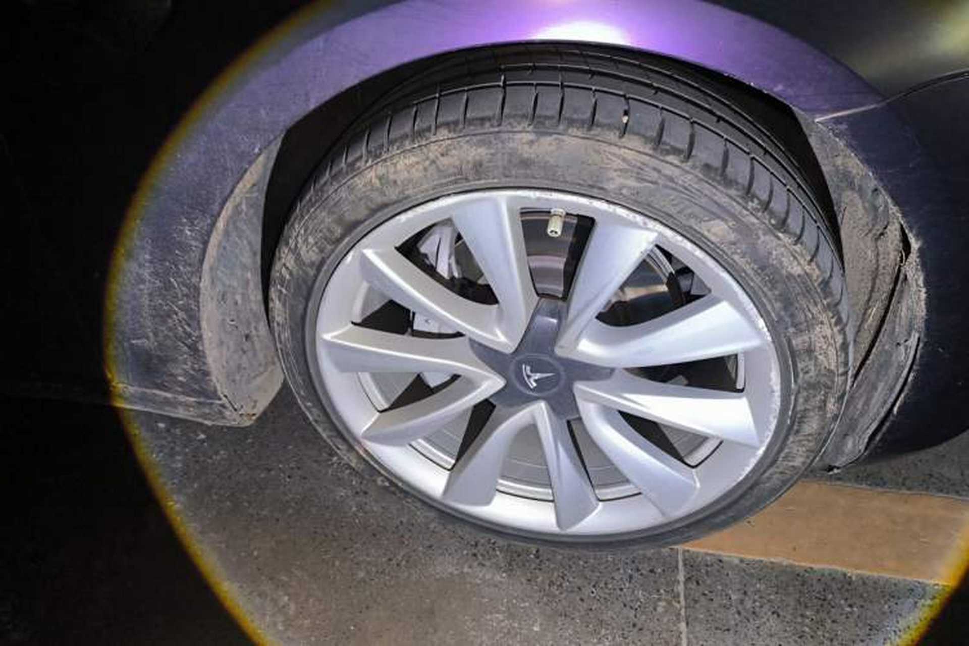 Used Tesla Model 3 2020 Refreshed Version Long-Range Rear-Wheel Drive Right Front Wheel Hub