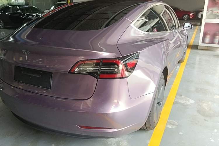 Used Tesla Model 3 2020 Revised Version Standard Range Rear-Wheel Drive – Upgraded Edition Right Rear Taillight