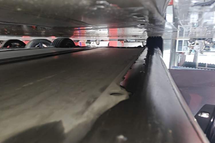 Used Tesla Model 3 2020 Revised Version Standard Range Rear-Wheel Drive – Upgraded Edition Right Side Sill