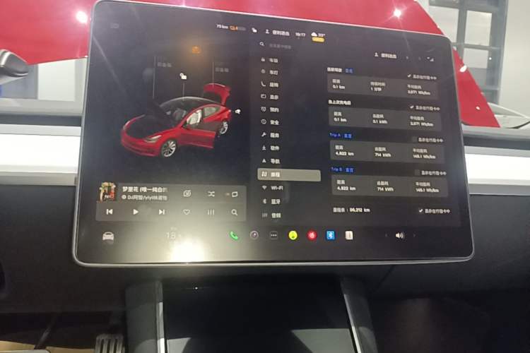 Used Tesla Model 3 2020 Long-Range Rear-Wheel-Drive Version Audio And AC Panel