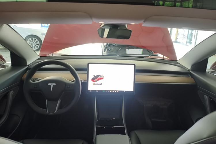 Used Tesla Model 3 2020 Refreshed Version Long-Range Rear-Wheel Drive Center Console