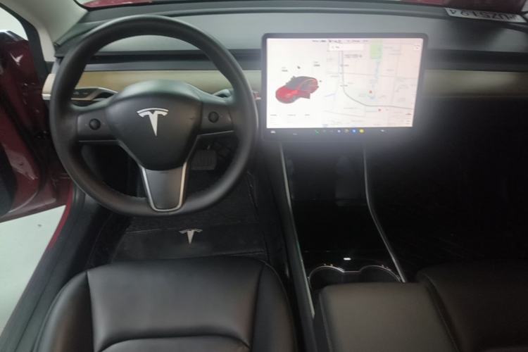 Used Tesla Model 3 2020 Revised Version Standard Range Rear-Wheel Drive – Upgraded Edition Center Console