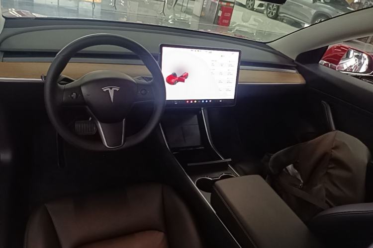 Used Tesla Model 3 2020 Refreshed Version Long-Range Rear-Wheel Drive Center Console