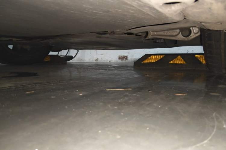 Used Tesla Model 3 2020 Standard Range Rear-Wheel Drive Upgraded Version Chassis Front Right