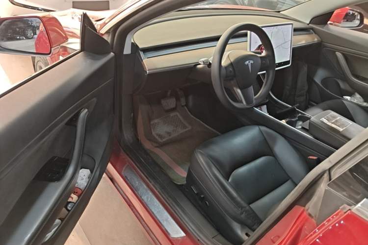 Used Tesla Model 3 2020 Revised Version Standard Range Rear-Wheel Drive – Upgraded Edition Driver Seat