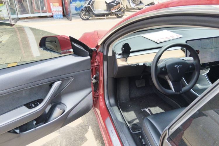 Used Tesla Model 3 2020 Revised Version Standard Range Rear-Wheel Drive – Upgraded Edition Driver Seat