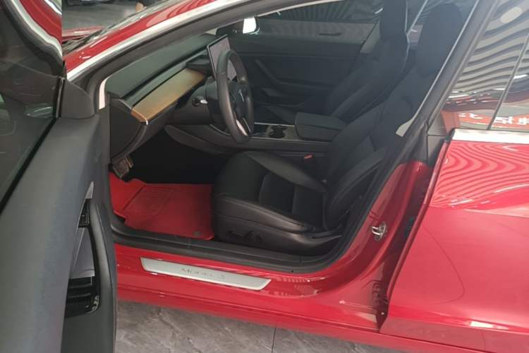 Used Tesla Model 3 2020 Revised Version Standard Range Rear-Wheel Drive – Upgraded Edition Driver Seat