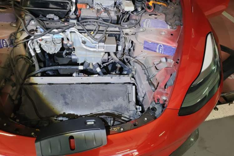 Used Tesla Model 3 2020 Refreshed Version Long-Range Rear-Wheel Drive Engine Bay Left