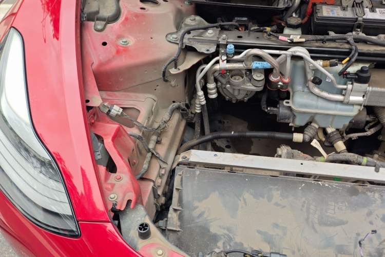 Used Tesla Model 3 2020 Refreshed Version Long-Range Rear-Wheel Drive Engine Bay Right