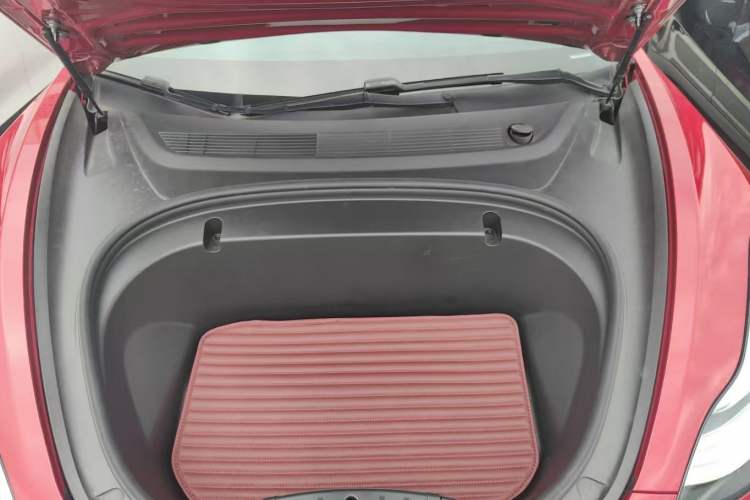 Used Tesla Model 3 2020 Revised Version Standard Range Rear-Wheel Drive – Upgraded Edition Engine Bay