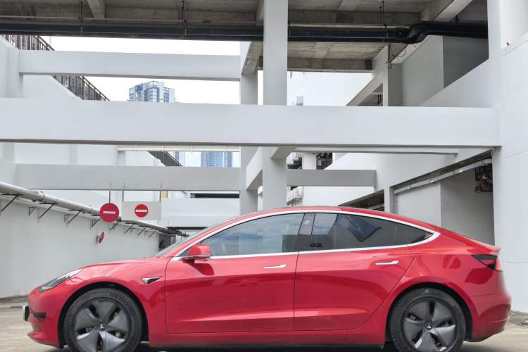 Used Tesla Model 3 2020 Standard Range Rear-Wheel Drive Upgraded Version Exterior 3