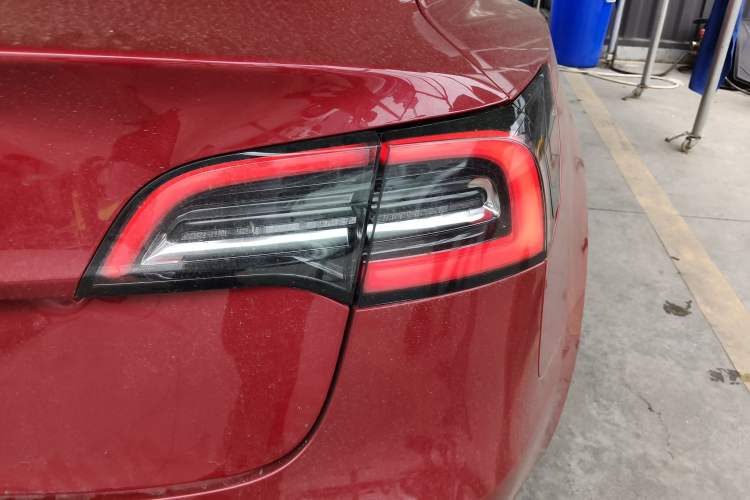 Used Tesla Model 3 2020 Standard Range Rear-Wheel Drive Upgraded Version Exterior 3