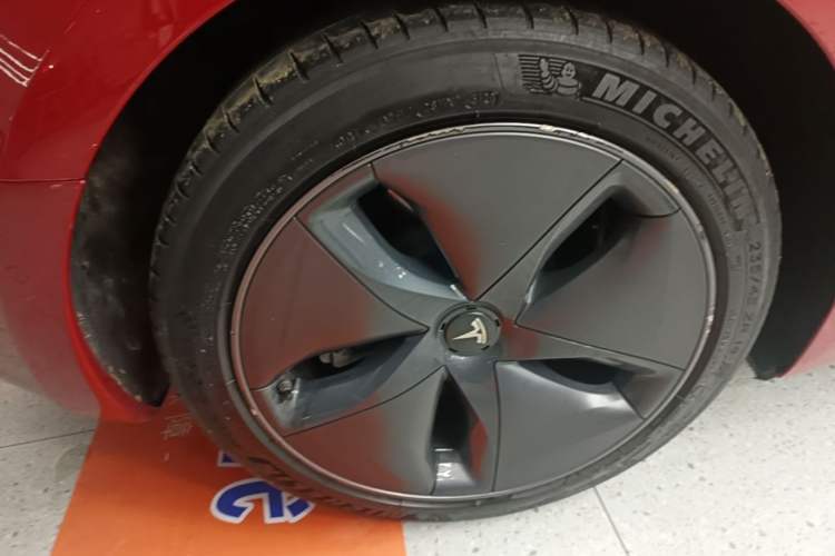 Used Tesla Model 3 2020 Standard Range Rear-Wheel Drive Upgraded Version Exterior 5