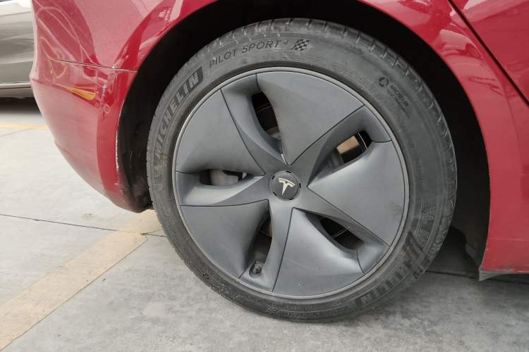 Used Tesla Model 3 2020 Standard Range Rear-Wheel Drive Upgraded Version Exterior 5